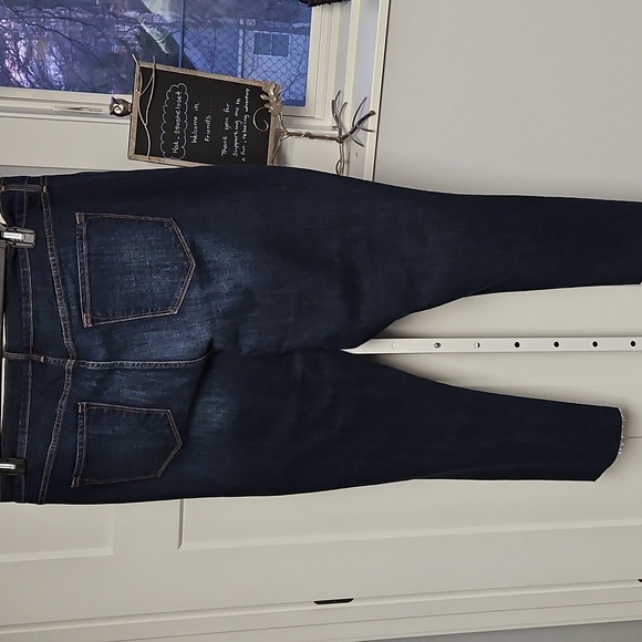 Old Navy Blue Skinny Jeans Classic Style - Picture 3 of 4